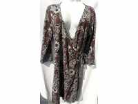 Blouse / Tunic in brown with figures