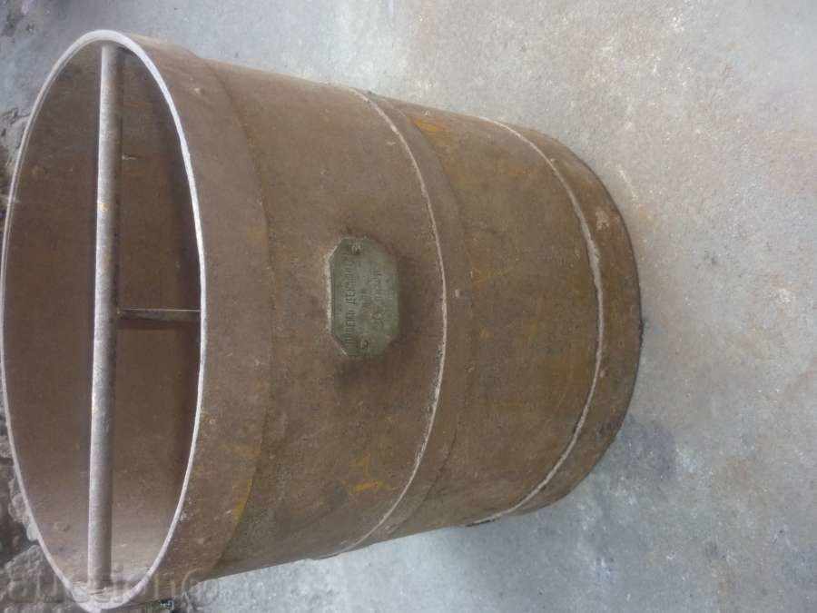 Licitație Pottle - dublu decalitru, galeata, obroc, bușel Licitație Pottle - dublu decalitru, galeata, obroc, bușel