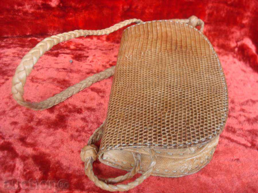 Doamnelor disco mici geantă de mână, piele de șarpe / ver.piton /. cu preț 44.95 BGN | € 22.98