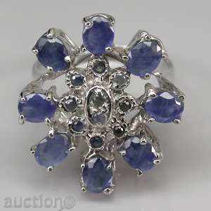 SILVER RING WITH NATURAL SONGS Sapphires