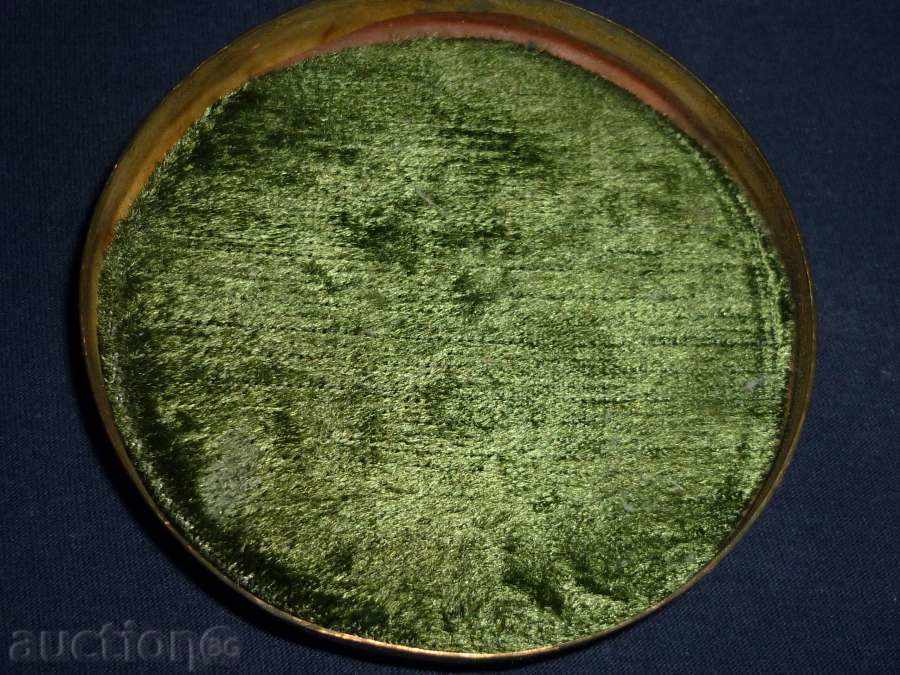 Delivery of Hand-knocked bonnet lid