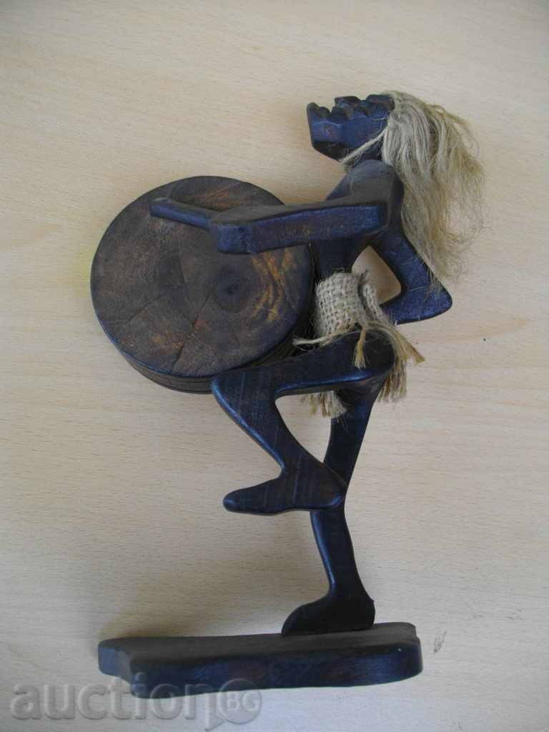 Tree figure "Village hedgehog" with price 10.00 BGN | € 5.11 Tree figure "Village hedgehog" with price 10.00 BGN | € 5.11