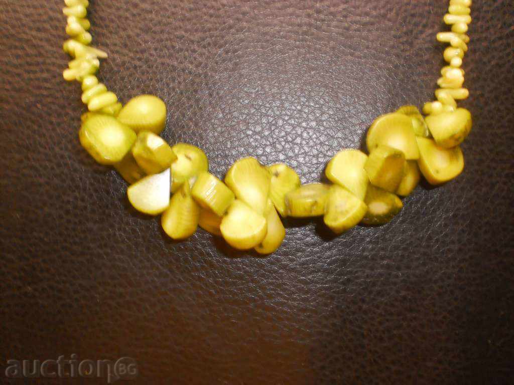 Gerdaine made of natural coral - green with price 49.00 BGN | € 25.05 Gerdaine made of natural coral - green with price 49.00 BGN | € 25.05