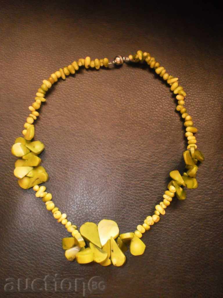 Auction Gerdaine made of natural coral - green-2 Auction Gerdaine made of natural coral - green-2