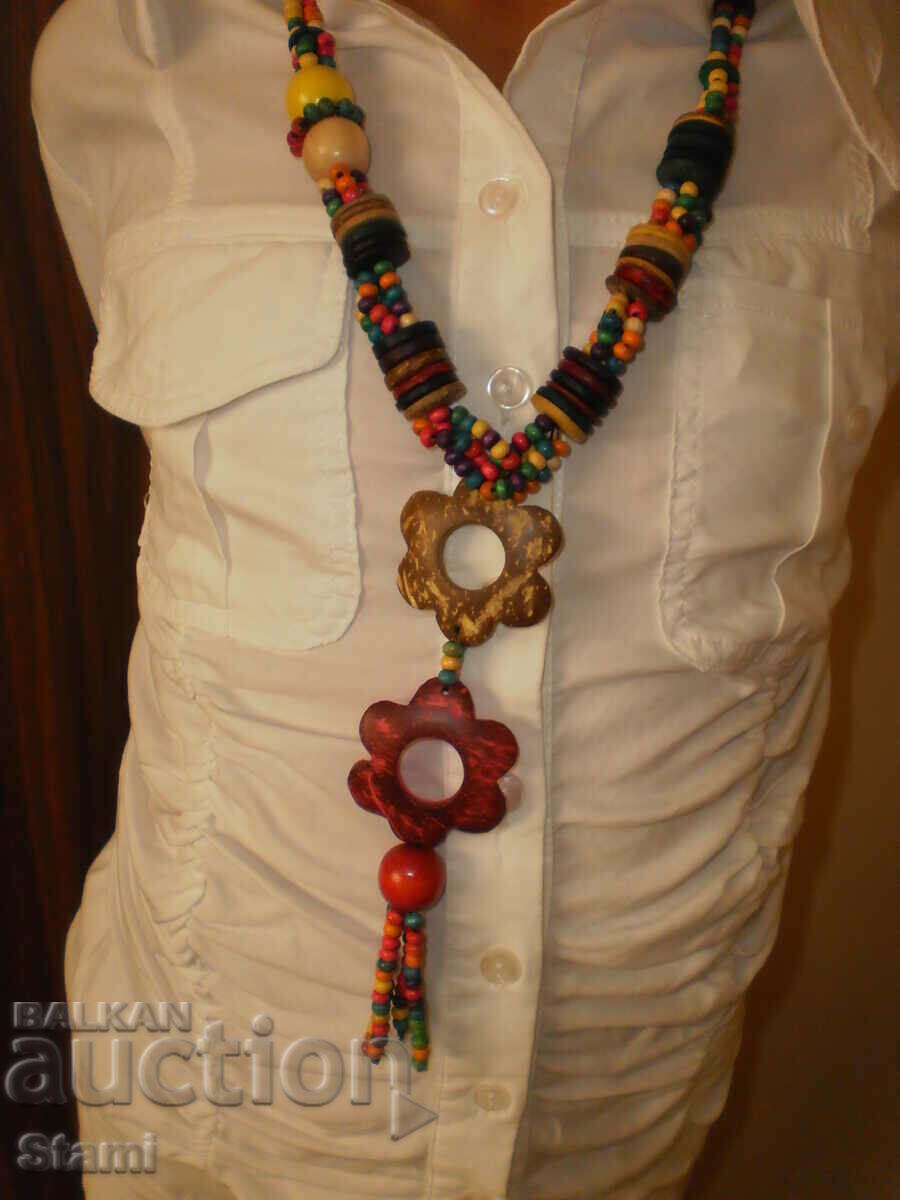 Exotic coconut-multicolored-2 necklace with price 25.00 BGN | € 12.78