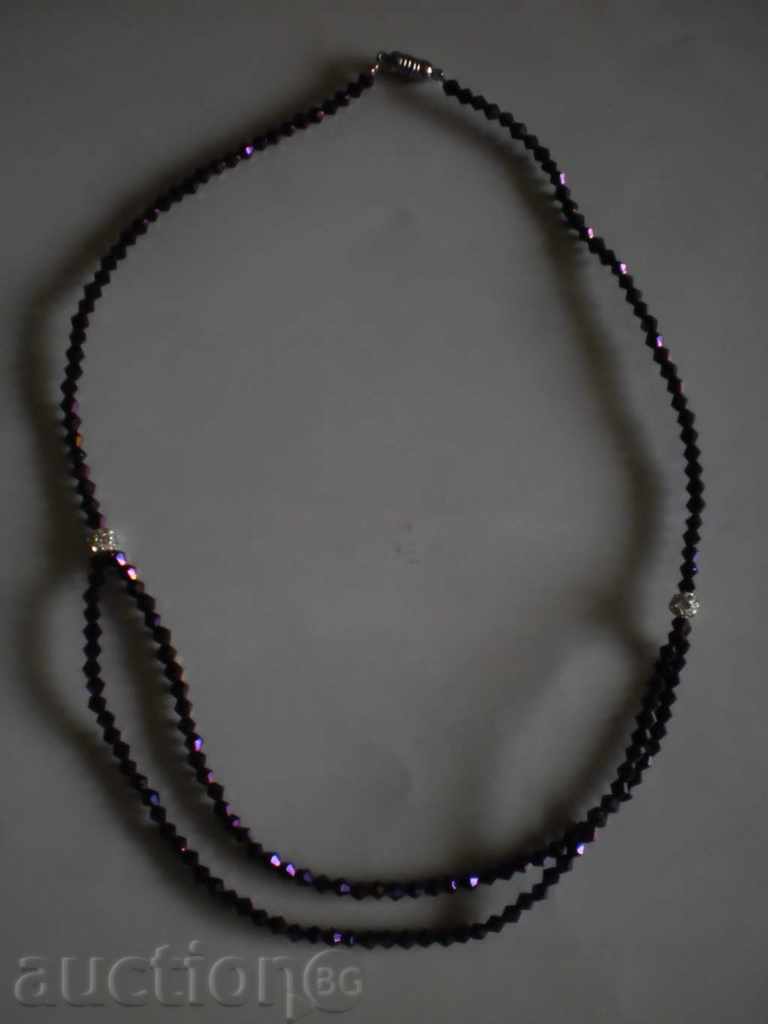 Delivery of Necklace of glass beads-purple Delivery of Necklace of glass beads-purple
