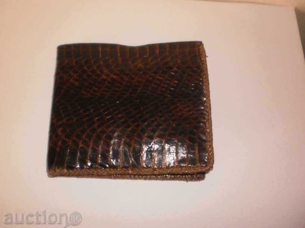 Мъжки портфейл от змийска кожа-луксозен,тъмно кафяв