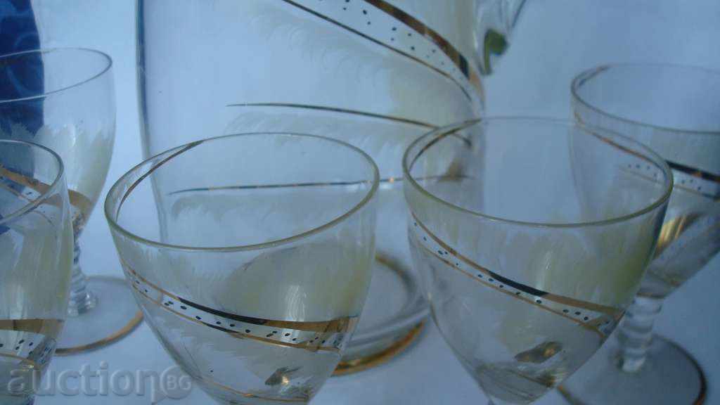 Jug and glasses Pero-for wine, USSR with price 39.95 BGN | € 20.43 Jug and glasses Pero-for wine, USSR with price 39.95 BGN | € 20.43