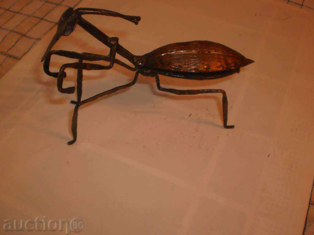 Metal ant-handmade workmanship with price 55.00 BGN | € 28.12 Metal ant-handmade workmanship with price 55.00 BGN | € 28.12