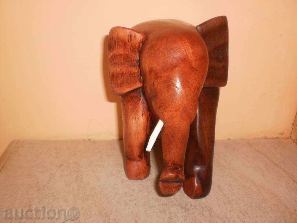 Licitație Elefant - o figură regală a abanosului regal