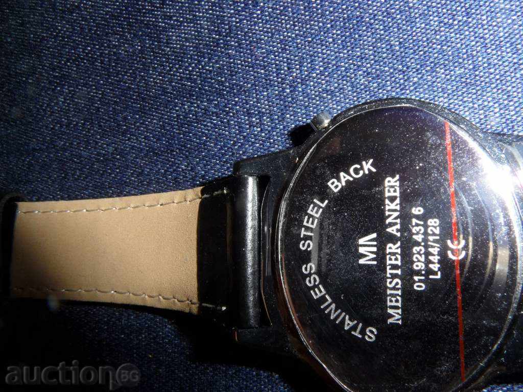 WOMAN CLOCK, very interesting DjKv with price 50.00 BGN | € 25.56