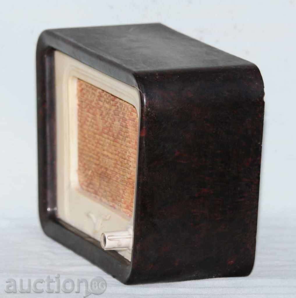 Аукцион Бакелитова радиоточка