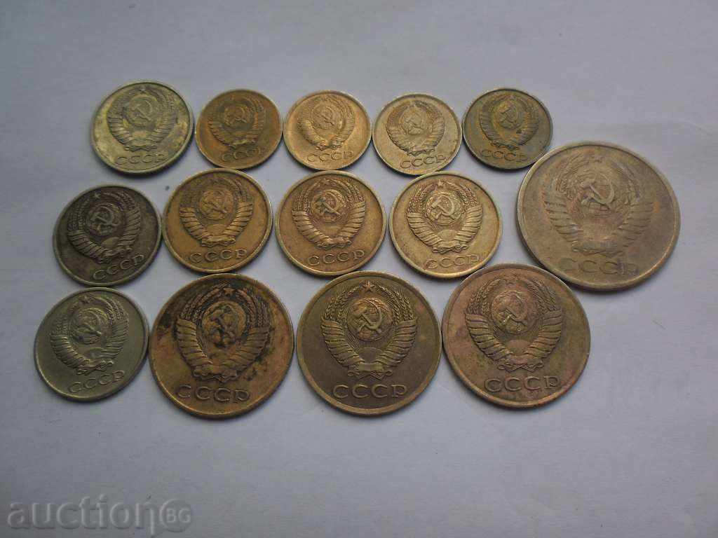 Delivery of 12 HOURS OF DIFFERENT YEARS Delivery of 12 HOURS OF DIFFERENT YEARS