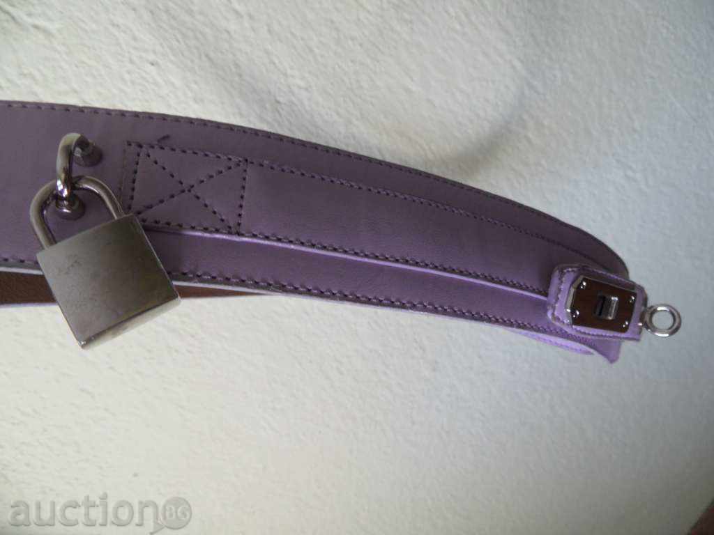 Auction Belt for ladies in lila with DjKv padlock Auction Belt for ladies in lila with DjKv padlock