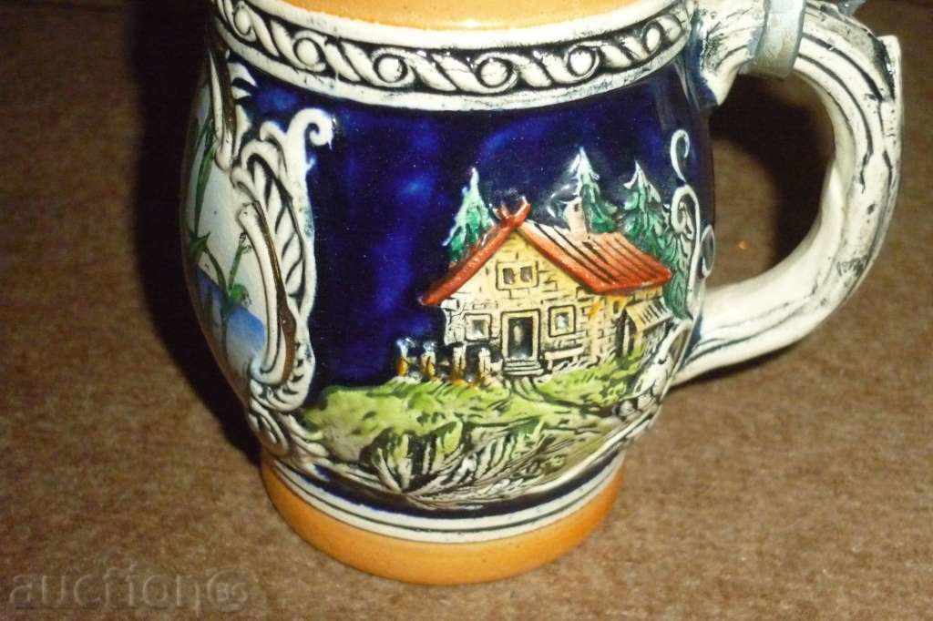 Auction Cap and stage halter, beer glass, porcelain, service Auction Cap and stage halter, beer glass, porcelain, service