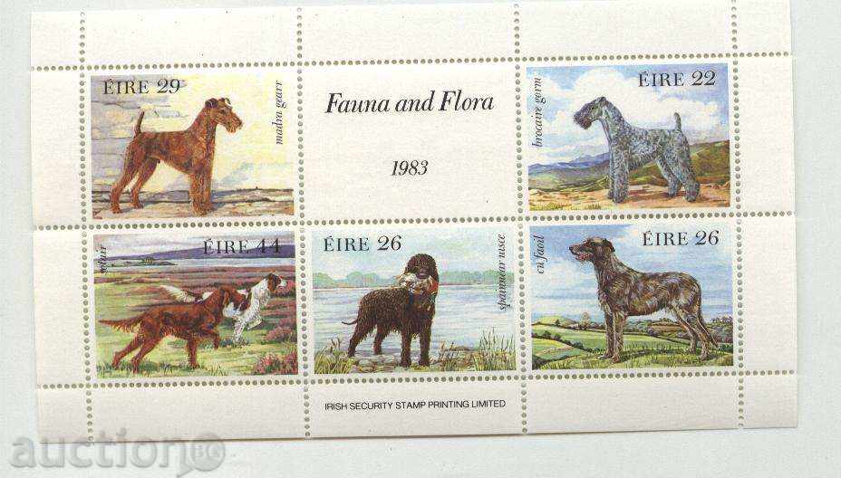 Чист блок Кучета 1983 от Ирландия