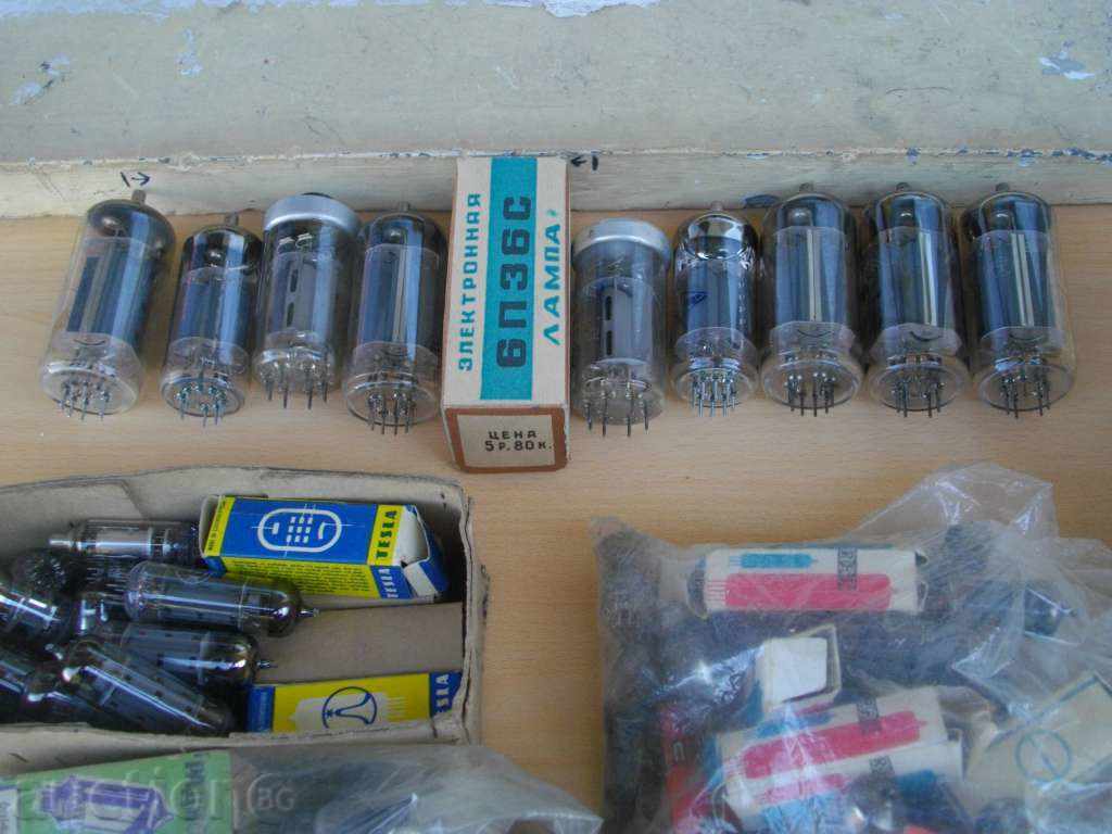 Παρτίδα 160 τεμ. λαμπτήρες ραδιοφώνου και τηλεόρασης με τιμή 235.00 BGN | € 120.15 Παρτίδα 160 τεμ. λαμπτήρες ραδιοφώνου και τηλεόρασης με τιμή 235.00 BGN | € 120.15