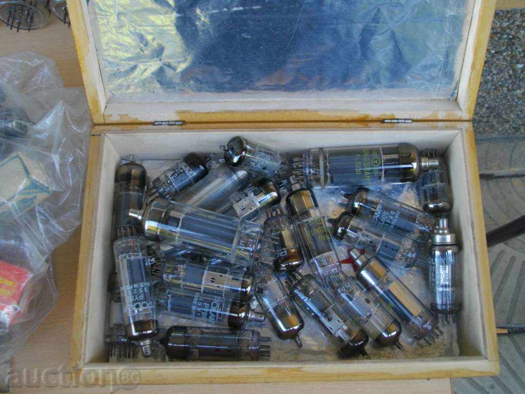 Παράδοση Παρτίδα 160 τεμ. λαμπτήρες ραδιοφώνου και τηλεόρασης Παράδοση Παρτίδα 160 τεμ. λαμπτήρες ραδιοφώνου και τηλεόρασης