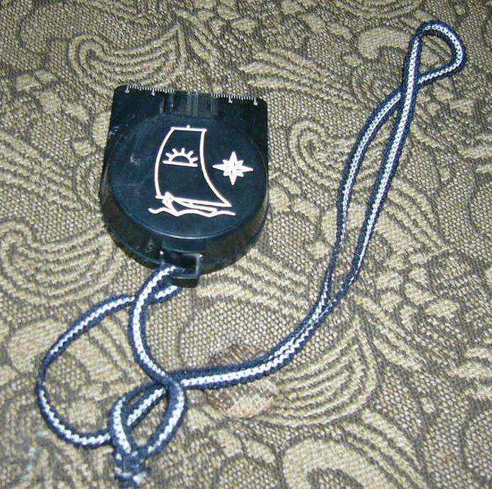 Compass with price 10.00 BGN | € 5.11 Compass with price 10.00 BGN | € 5.11