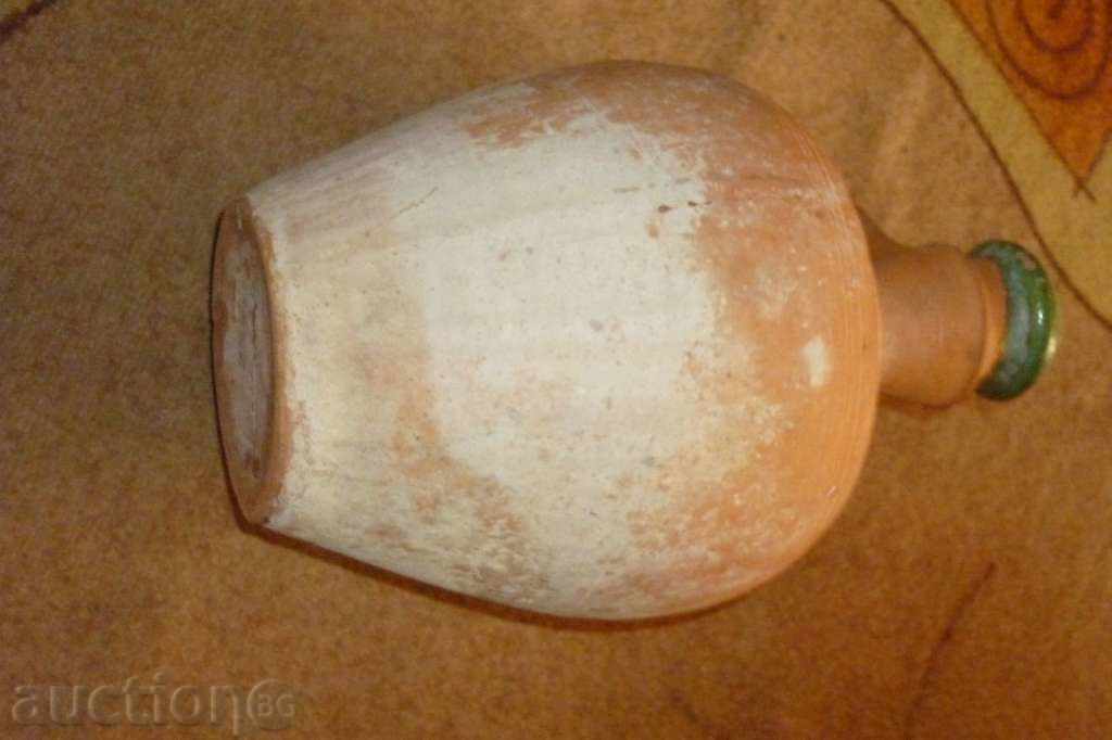 Delivery of Antique ceramic pitcher Delivery of Antique ceramic pitcher