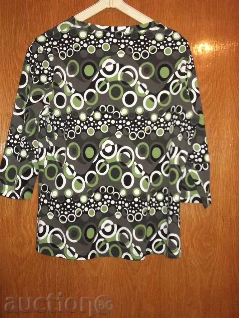 № 980 Ladies Street Blouse ...... with price 1.00 BGN | € 0.51 № 980 Ladies Street Blouse ...... with price 1.00 BGN | € 0.51