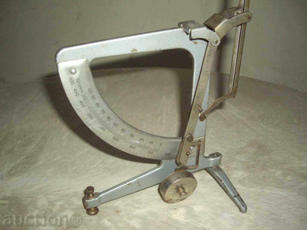 Old scale. with price 65.00 BGN | € 33.23