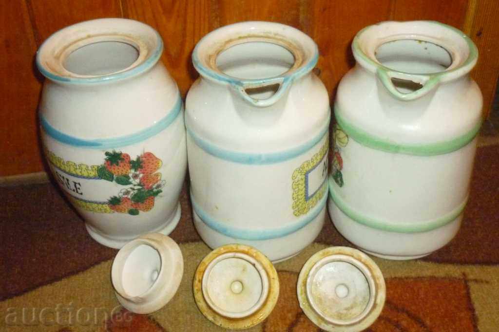 Livrarea serviciu de porțelan de colecție