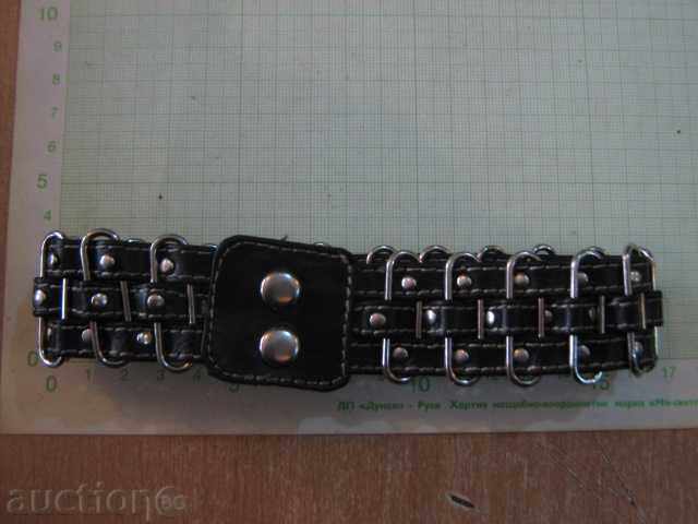 Bracelet with price 2.00 BGN | € 1.02 Bracelet with price 2.00 BGN | € 1.02