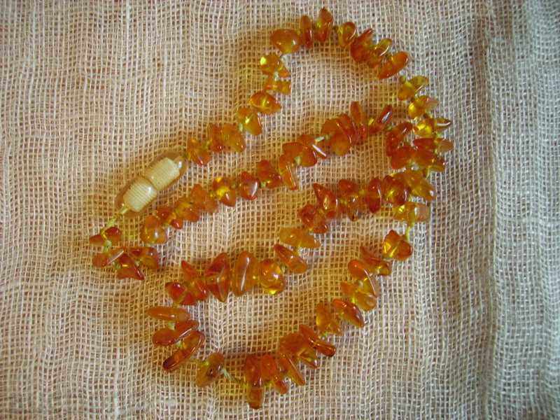Sell amber necklace with price 65.00 BGN | € 33.23 Sell amber necklace with price 65.00 BGN | € 33.23