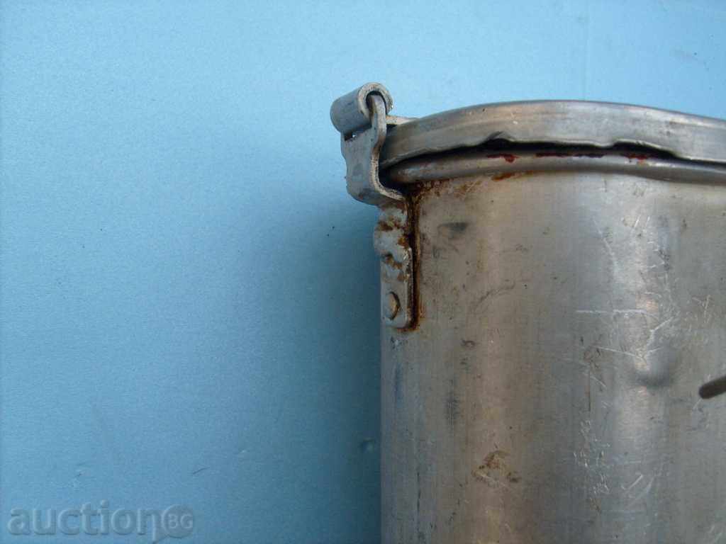 Auction Box old Auction Box old