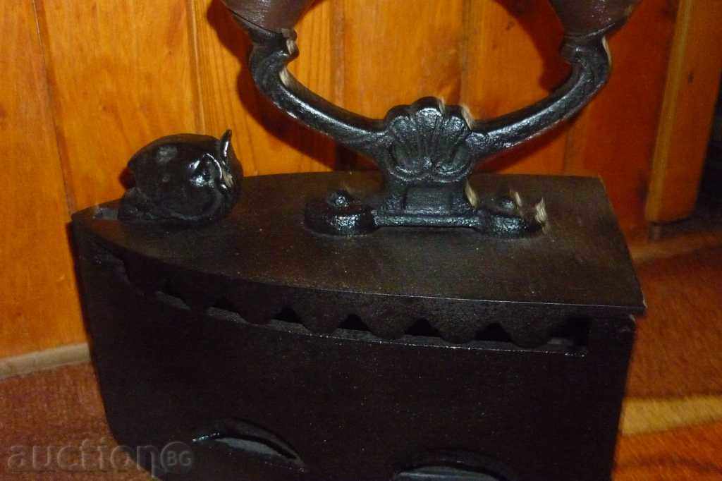 Αντίκες σιδήρου στην πυρκαγιά - 5 Αντίκες σιδήρου στην πυρκαγιά - 5