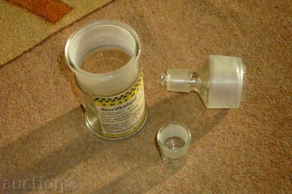 Auction Ancient medical bottle, jar, bottle - 100% original Auction Ancient medical bottle, jar, bottle - 100% original