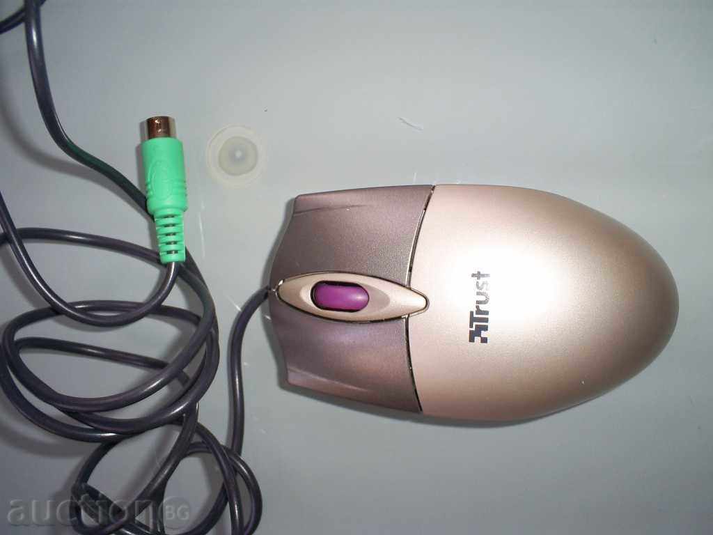 Optical mouse TRUST - The Netherlands with price 10.00 BGN | € 5.11