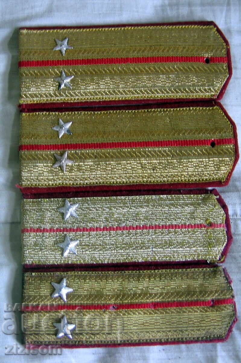 СЪРМЕНИ ПАГОНИ - младши офицер-- ЦАРСКИ - СОЦ ПЕТОЛЪЧКИ СЪРМЕНИ ПАГОНИ - младши офицер-- ЦАРСКИ - СОЦ ПЕТОЛЪЧКИ