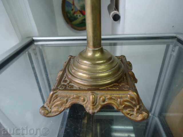 Stara Gazena lamp 9 with price 100.00 BGN | € 51.13 Stara Gazena lamp 9 with price 100.00 BGN | € 51.13