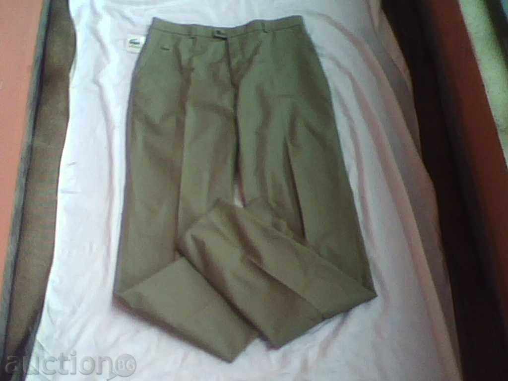 Lacoste нов мъжки маслено зелен панталон размер 42
