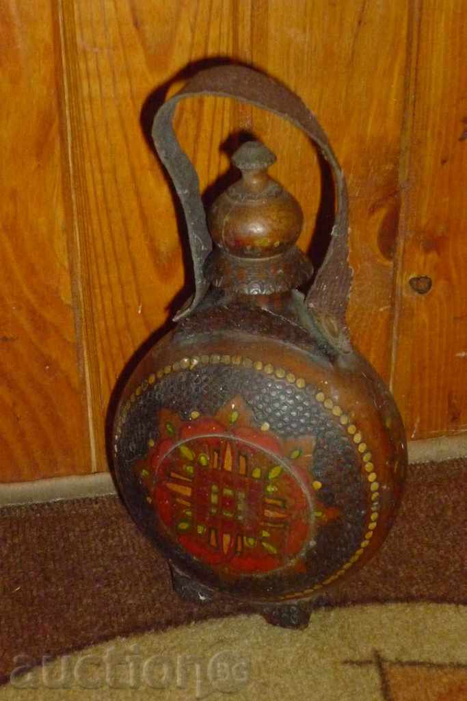 An old pyrographic vase, a bucket, a pour - 5