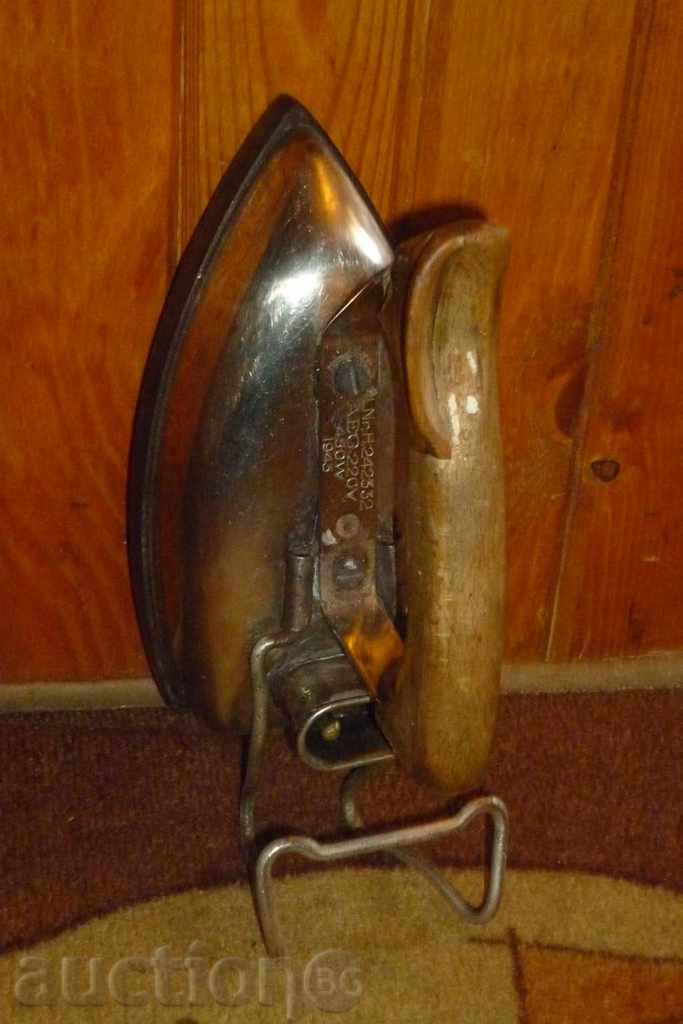 Ancient German electric iron - Wehrmacht - 6 Ancient German electric iron - Wehrmacht - 6