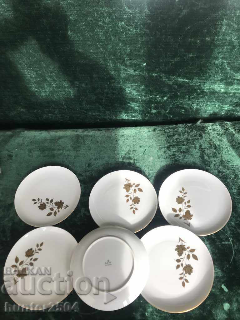 Porcelain plates with floral motif, gold, Germany - 6 pcs.