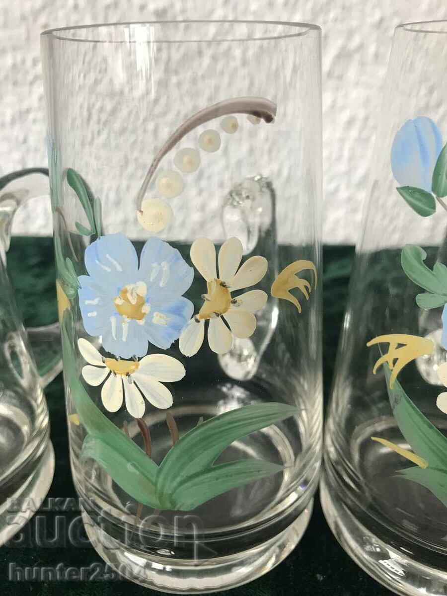 Mugs 4 pcs. with floral motif, with price 24.95 BGN | € 12.76