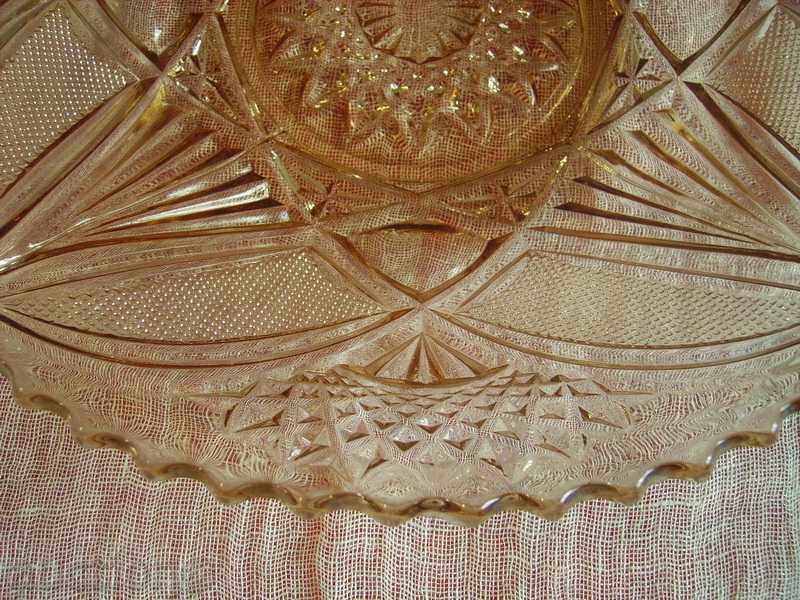 Auction I sell the colorful glass fruit bowl Auction I sell the colorful glass fruit bowl