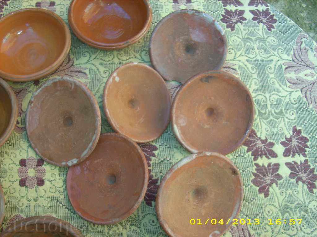 Delivery of lot of 6 old pots