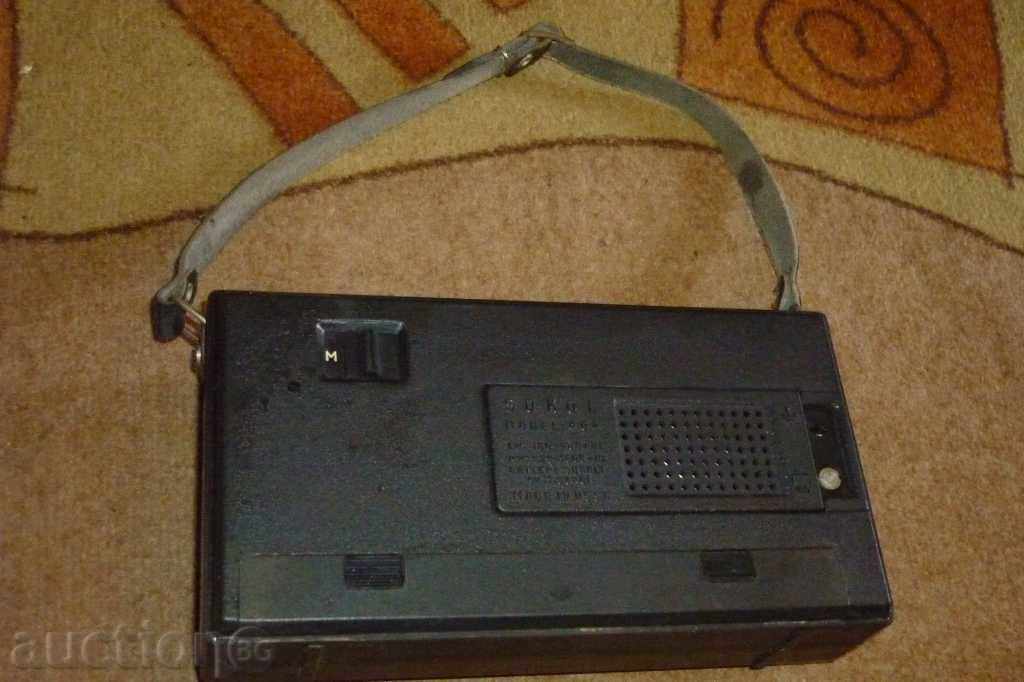 Auction Radio, transistor, apparatus, radio receiver Auction Radio, transistor, apparatus, radio receiver