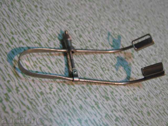 Auction Medical Instrument - 25 Auction Medical Instrument - 25