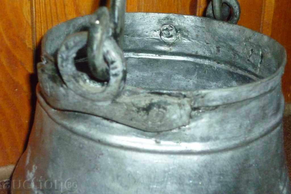 Παράδοση Χάλκινος ψεκαστήρας Πάπας, χαλκός, καζάνι Παράδοση Χάλκινος ψεκαστήρας Πάπας, χαλκός, καζάνι