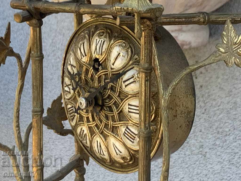 Delivery of Fireplace clock from the middle of the 20th century.