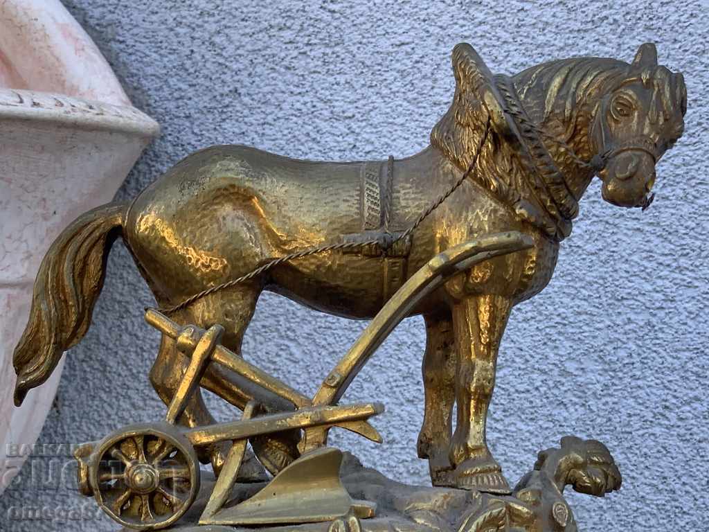 Licitație Ceas de șemineu din prima jumătate a secolului XX