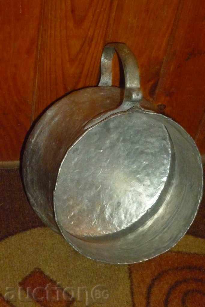 Old tinned kettle, pit, copper, kettle, blue, kettle - 5 Old tinned kettle, pit, copper, kettle, blue, kettle - 5