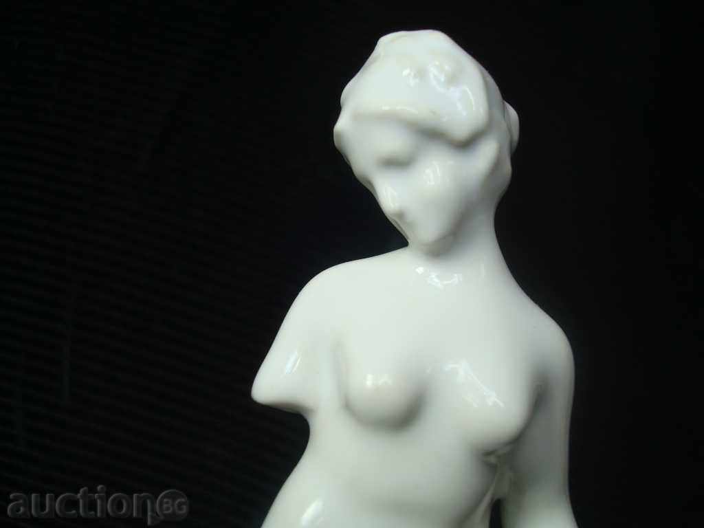 Fine, white porcelain figurine "Venus" h/w 130x45 mm. with price € 15.95 | 31.20 BGN