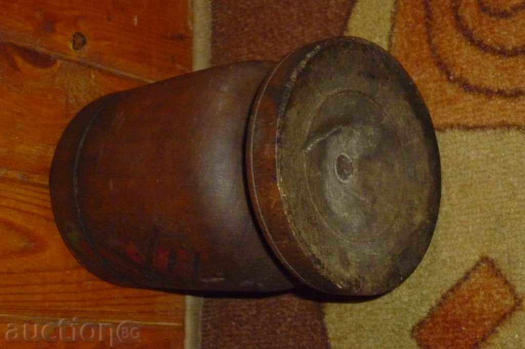 Auction Old wooden mortar, mortar, chuck, wooden, crank, bucket Auction Old wooden mortar, mortar, chuck, wooden, crank, bucket